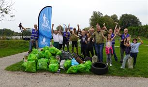 AUHV ruimt 350 kilo afval op tijdens World Cleanup Day