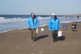 DSC_0126 - 2 controleurs (Custom)