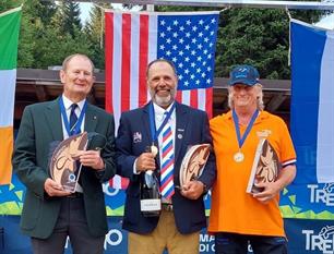 René Koops wint brons bij WK Masters Vliegvissen