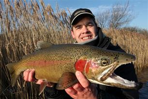 Roofvissen - Masterclass kunstaasvissen op Oostvoorne