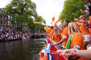 Sportvisserij Nederland aanwezig tijdens de Canal Parade 2022