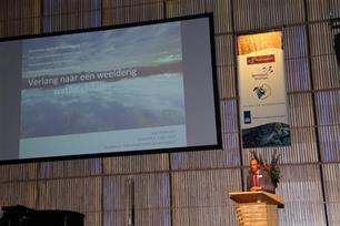 Van de schone meren des doods