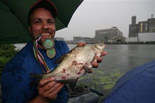 Witvissen - Bliksembezoek aan Maastricht